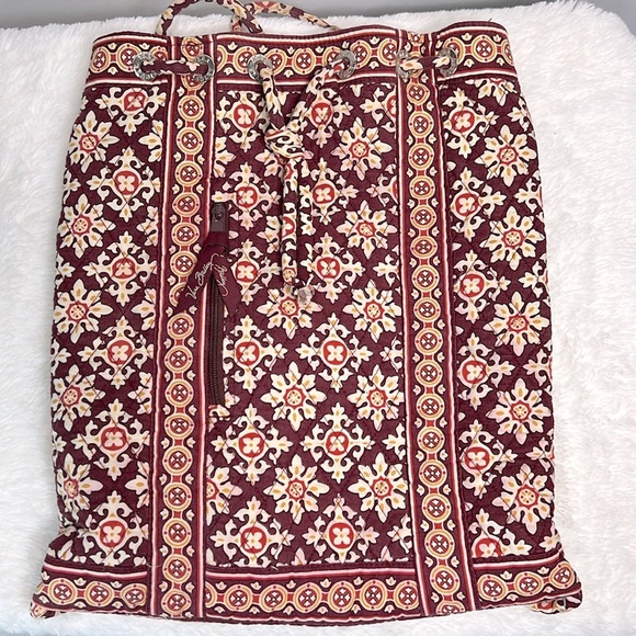 Vera Bradley Handbags - Vera Bradley Medallion Maroon Drawstring Quilted Backpack